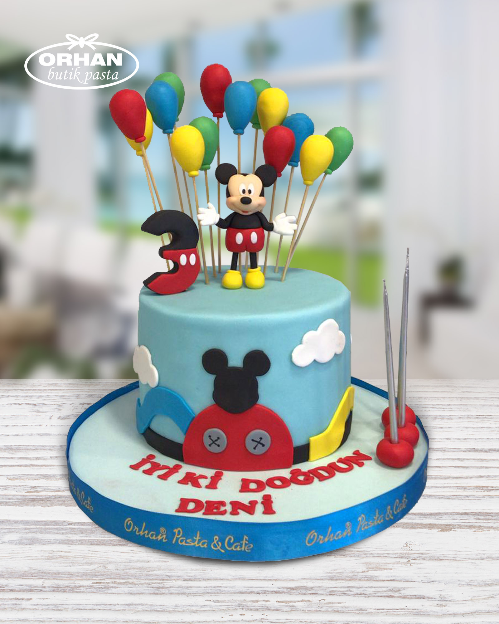 Mickey Mouse Ballon Doğum Günü pastası