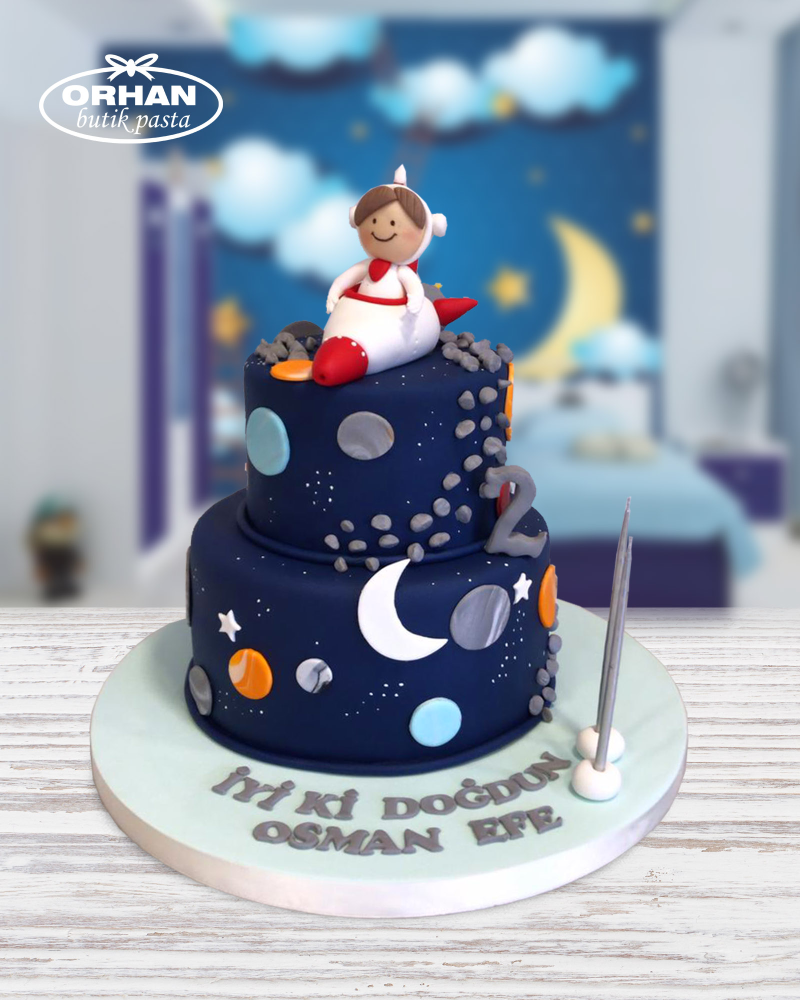 Astronot Doğum Günü Pastası