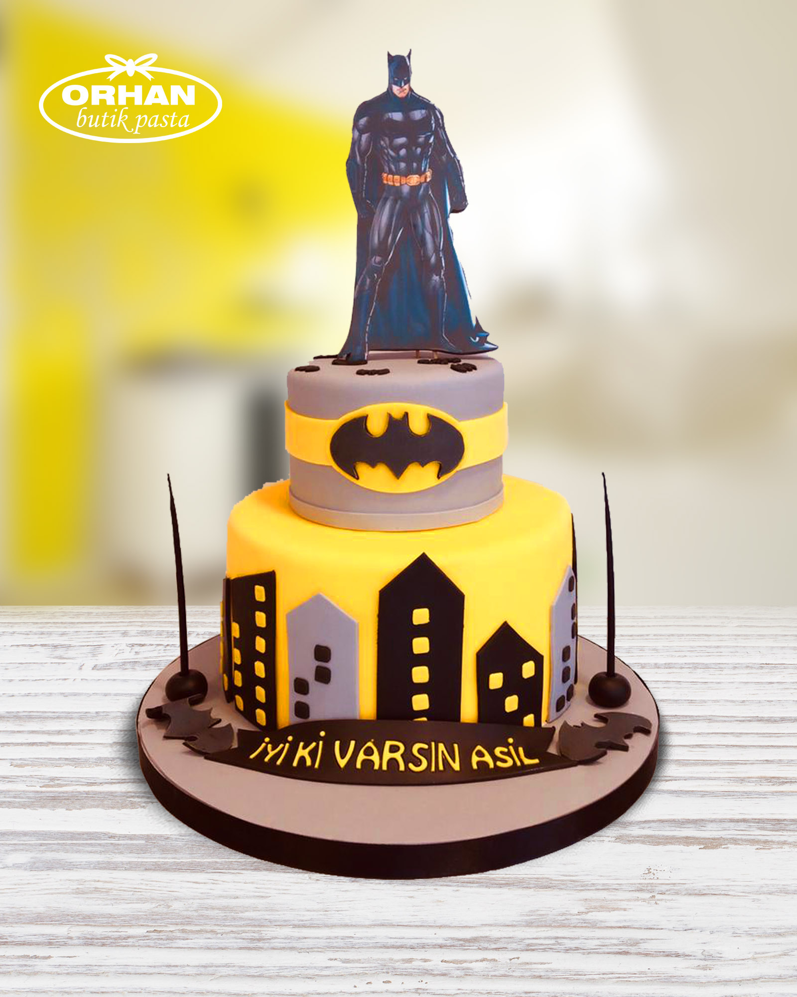 Batman ve Gotham Doğum Günü Pastası