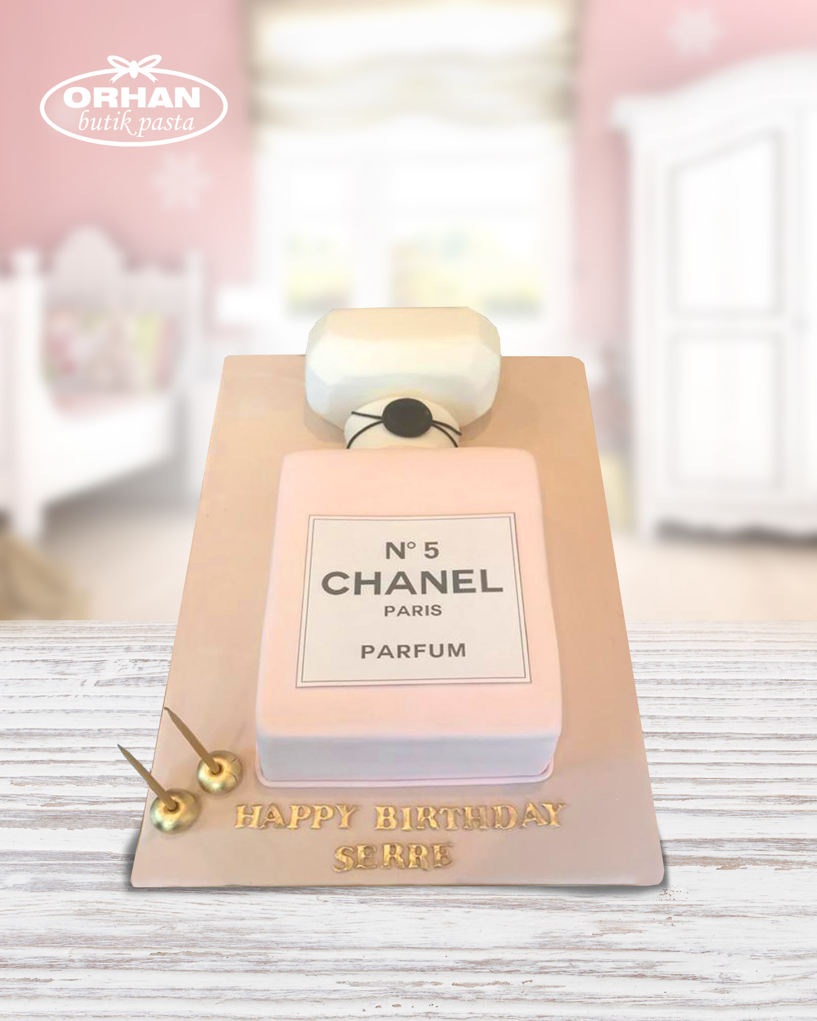 Chanel Parfüm Doğum Günü Pastası