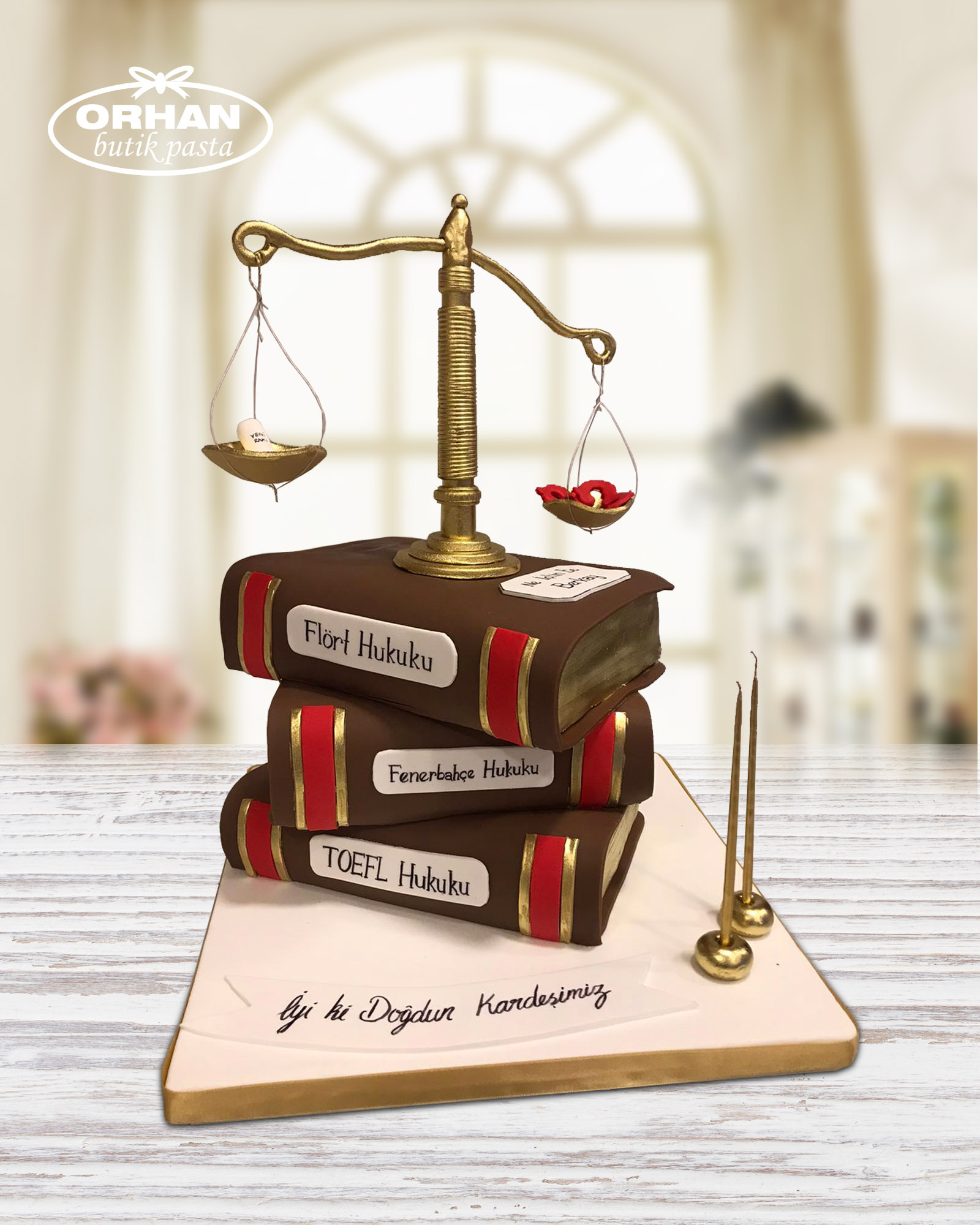 Avukat Doğum Günü Pastası