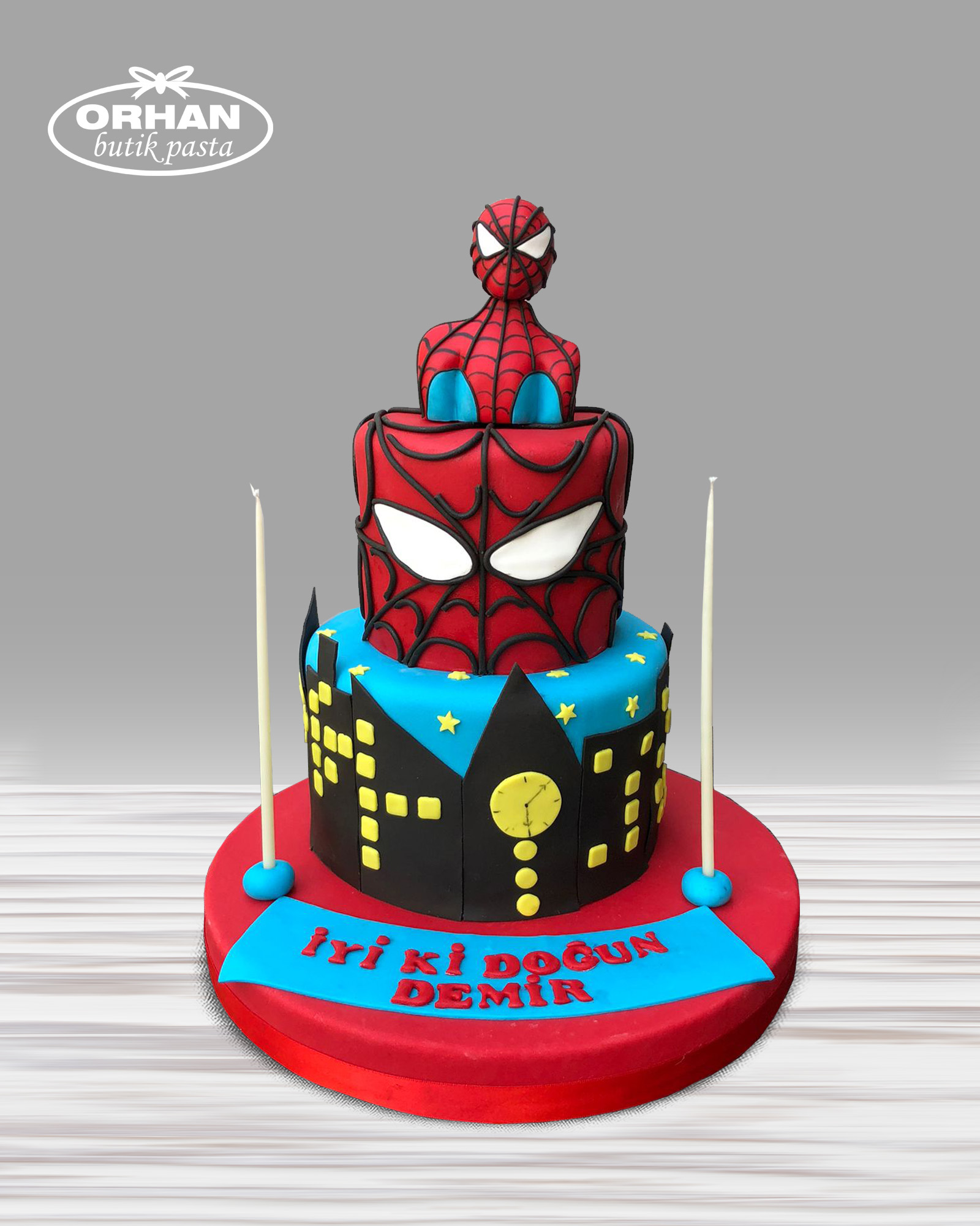 Spiderman Temalı Doğum Günü Pastası
