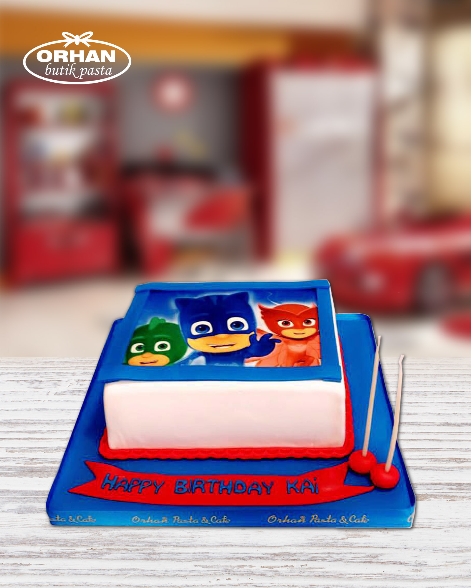 Kids Hero Doğum Günü pastası
